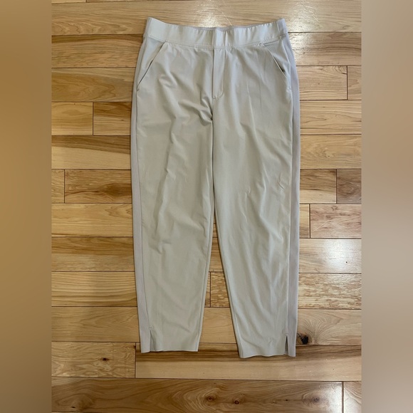 Athleta Womens Light Tan Chinos - Picture 1 of 5